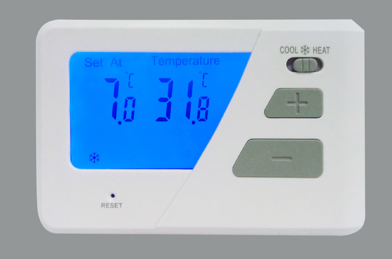 Mure o termostato da sala de Digitas da montagem com as 2 baterias de lítio de X AAA 1.5V, 118 x 80 x 26 milímetros