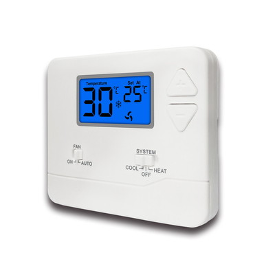 O LCD branco indica o termostato da sala de Digitas para sistemas da ATAC